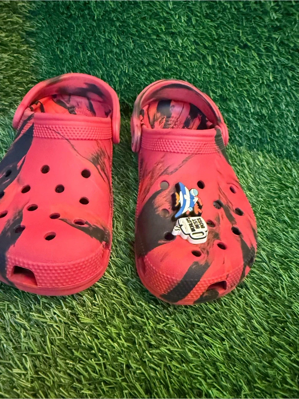 Crocs unisex black- Red marbling Clog Shoes men 4. W 6.0